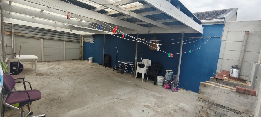 4 Bedroom Property for Sale in Strandfontein Village Western Cape